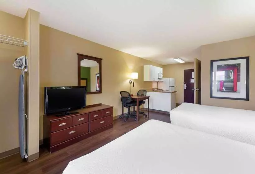 Extended Stay America Suites Cleveland Brooklyn
