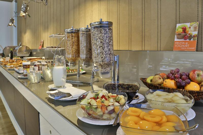 فندق Best Western Premier Chc Airport