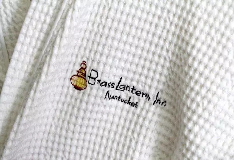 Hotel Brass Lantern Inn