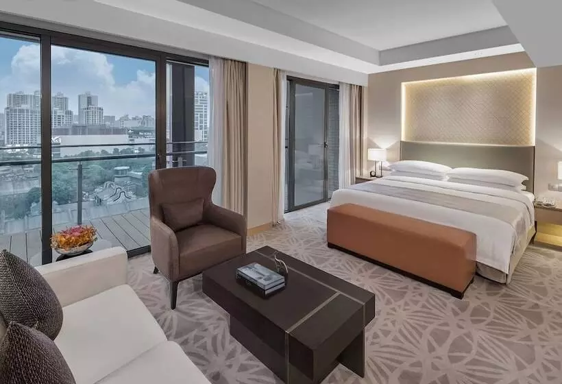 Hotel Cordis, Foshan, Lingnan Tiandi Canton Fair Free Shuttle Bus