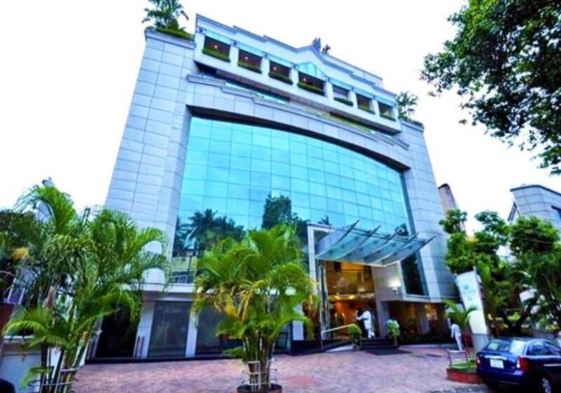 Hotel Maurya Rajadhani