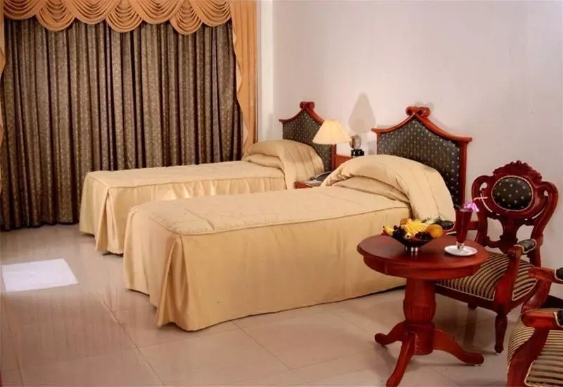 Hotel Maurya Rajadhani