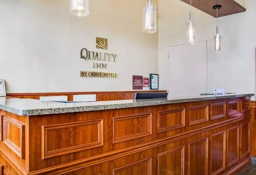 Hotel Quality Inn Woodside