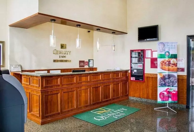 Hotel Quality Inn Woodside