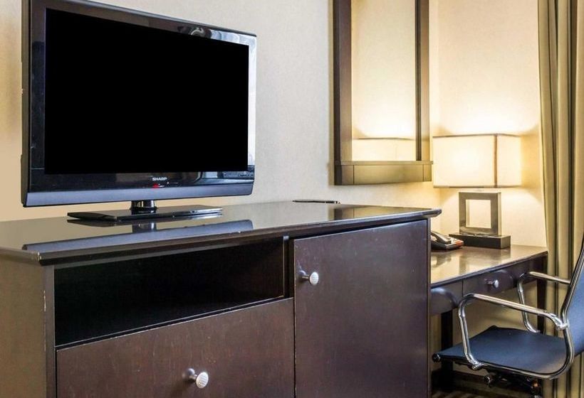 Отель Quality Inn Woodside