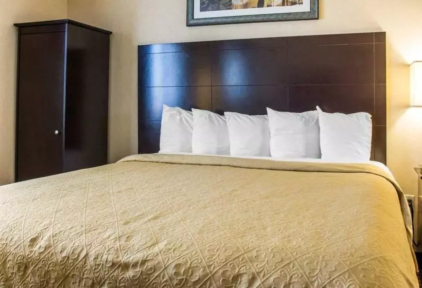 Hotel Quality Inn Woodside