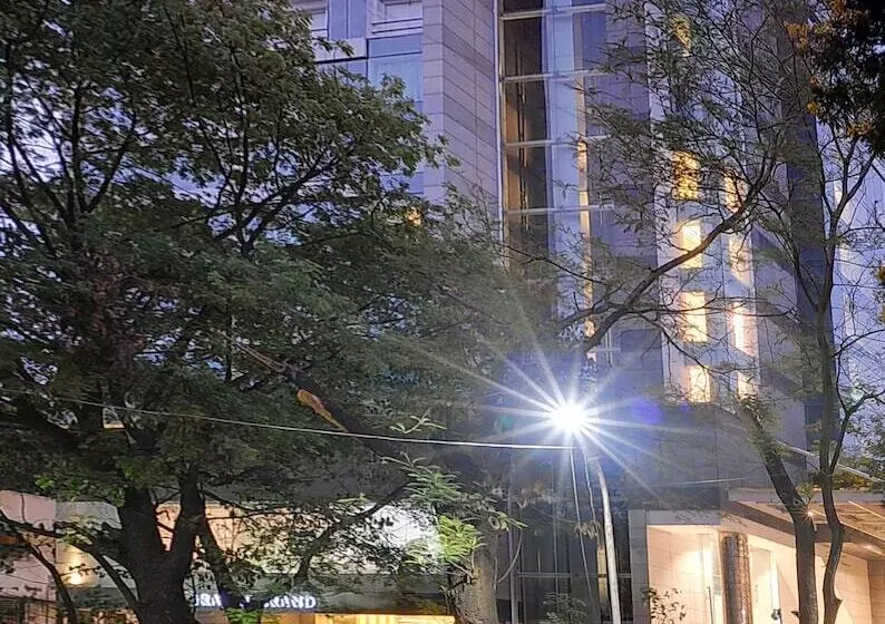 Ramee Grand Hotel And Spa, Pune