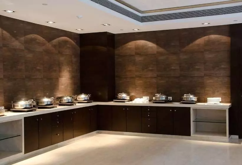 Ramee Grand Hotel And Spa, Pune