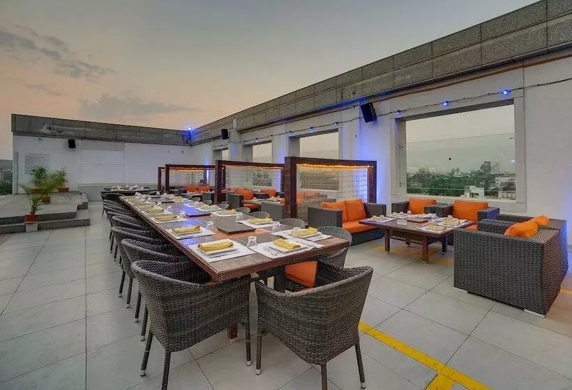 Ramee Grand Hotel And Spa, Pune