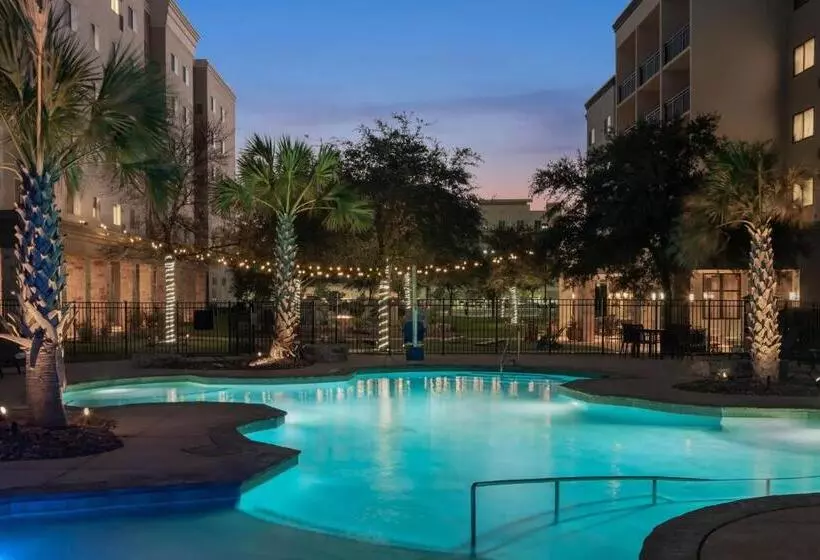 호텔 Residence Inn By Marriott San Antonio Six Flags At The Rim
