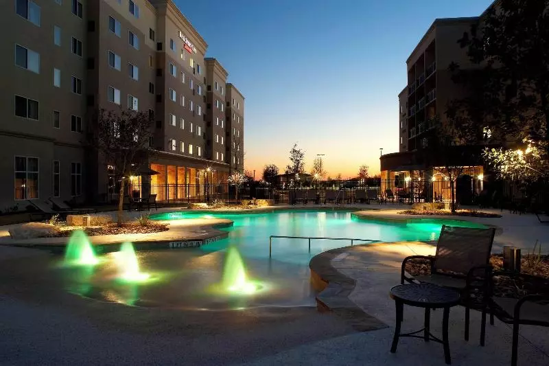 호텔 Residence Inn By Marriott San Antonio Six Flags At The Rim