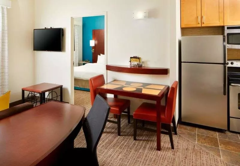 호텔 Residence Inn By Marriott San Antonio Six Flags At The Rim