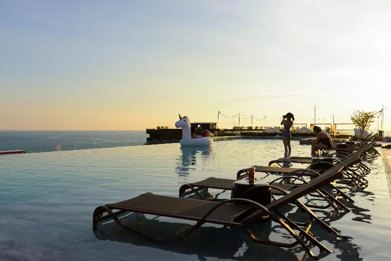 Hotell The Galleri By Katathani