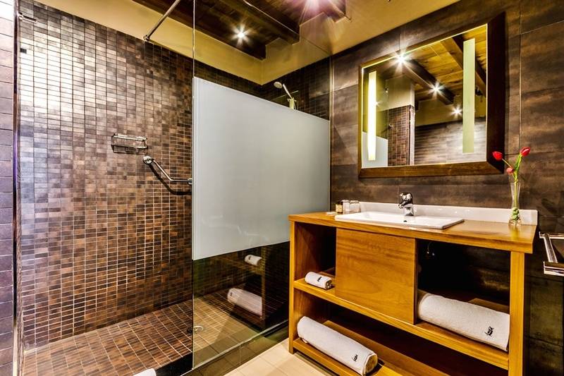 هتل Yit Abentofail