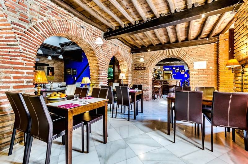 هتل Yit Abentofail