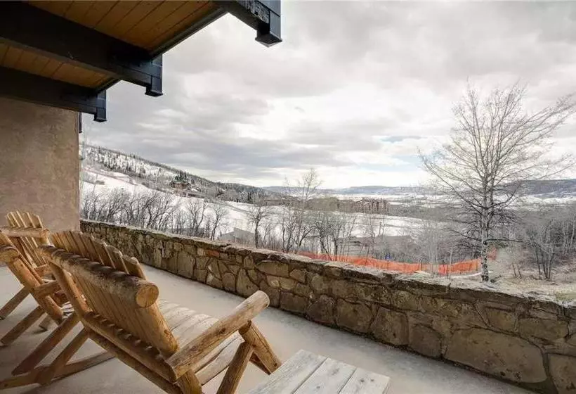 Storm Meadows Club A Condominiums  Ca111