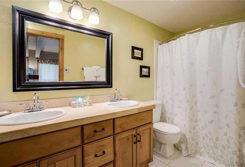 Storm Meadows Club A Condominiums  Ca111