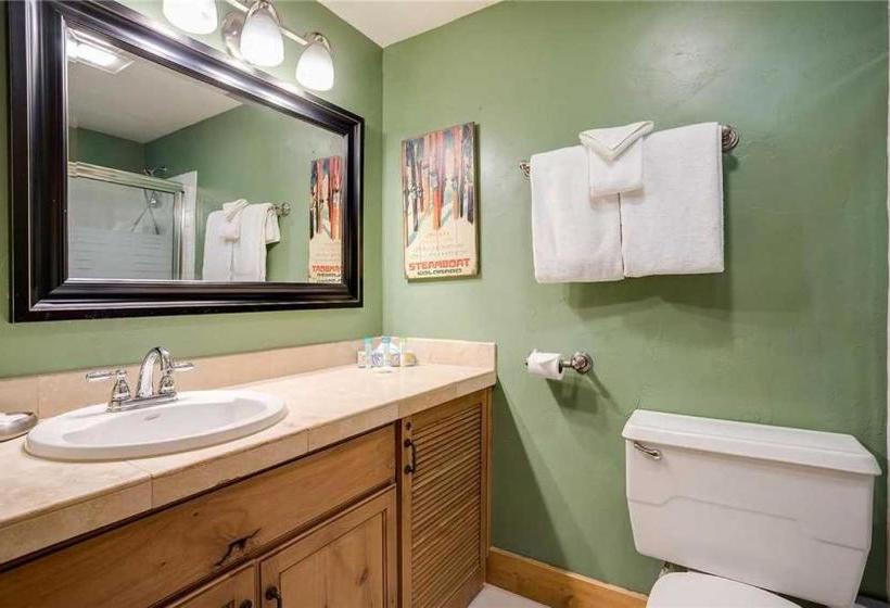 Storm Meadows Club A Condominiums  Ca111