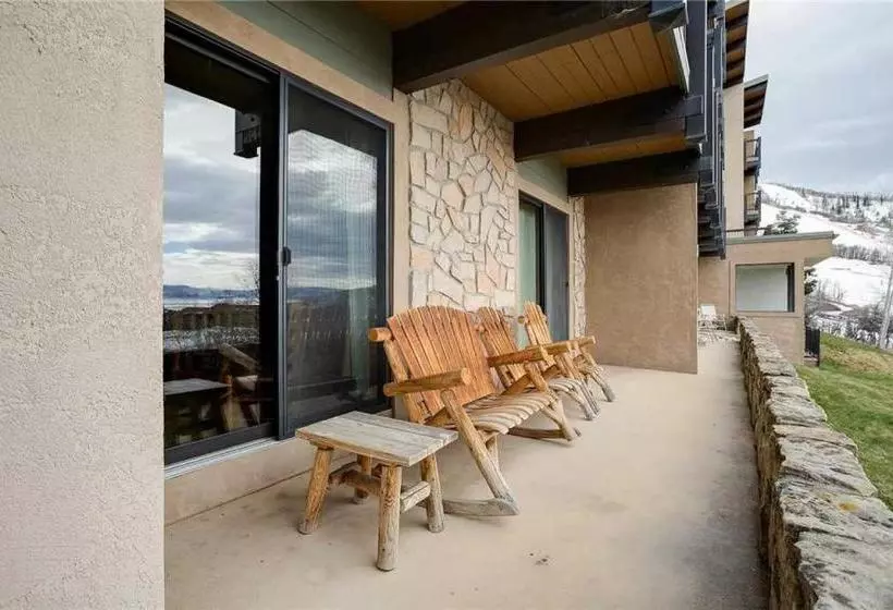 Storm Meadows Club A Condominiums  Ca111