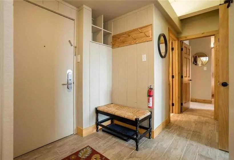 Storm Meadows Club A Condominiums  Ca111