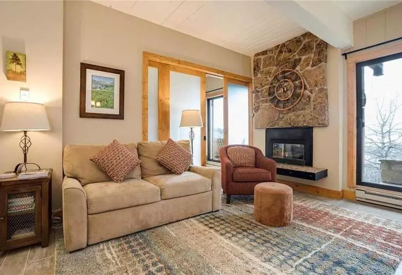 Storm Meadows Club A Condominiums  Ca111