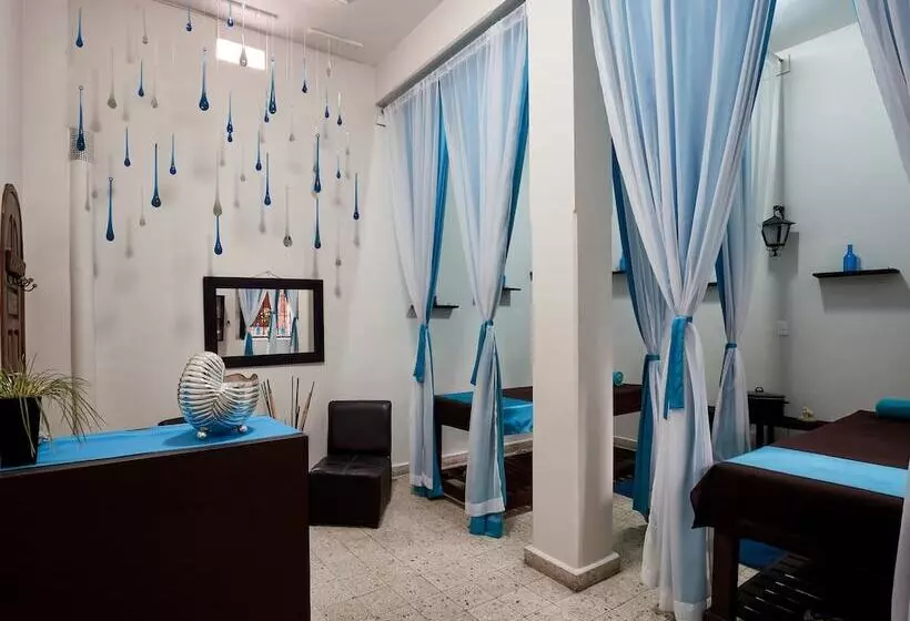 Отель Agua Escondida