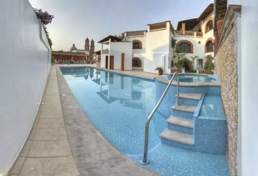 Отель Agua Escondida