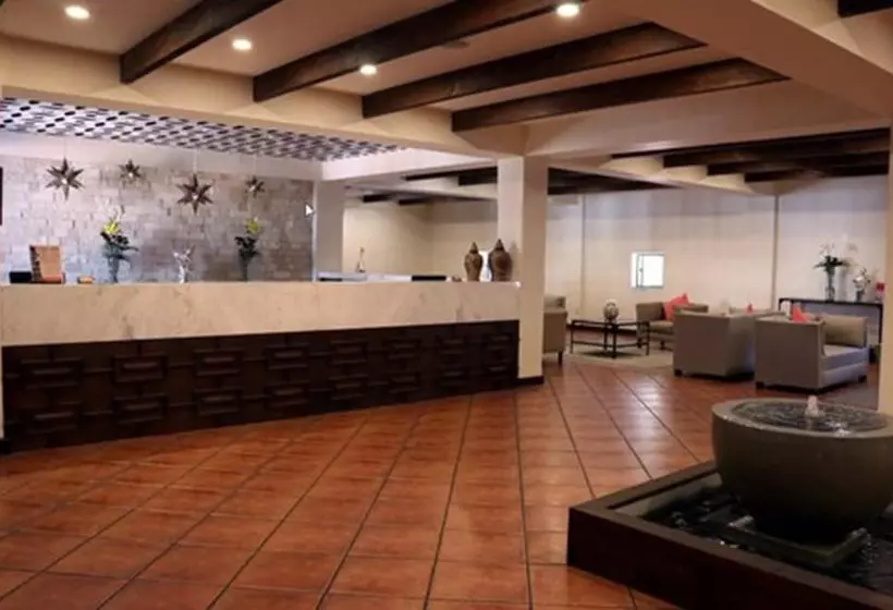 Отель Agua Escondida