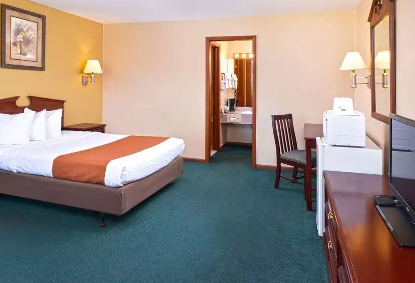 Отель Americas Best Value Inn Plattsburgh