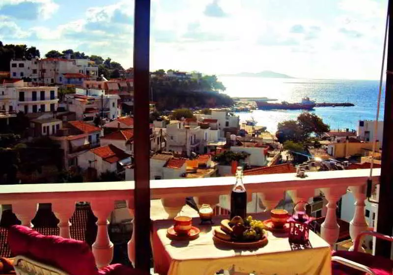 هتل Angelos Apartments