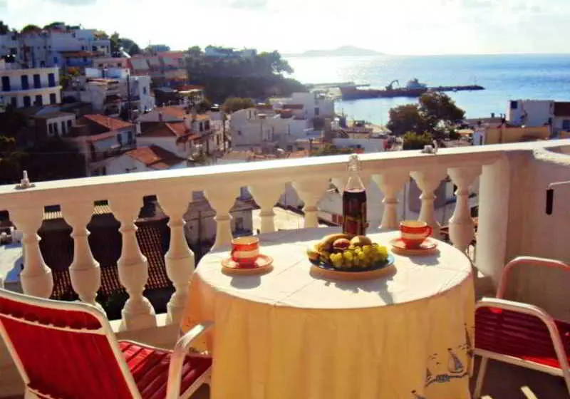 هتل Angelos Apartments