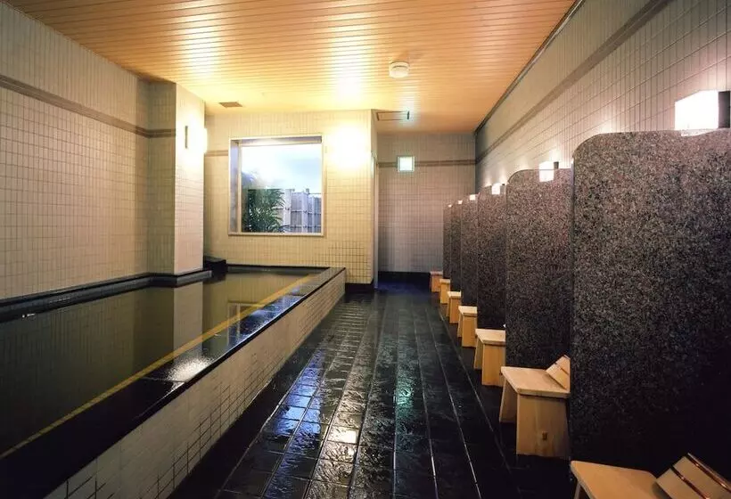 Apa Hotel Nagoyamarunouchi Ekimae