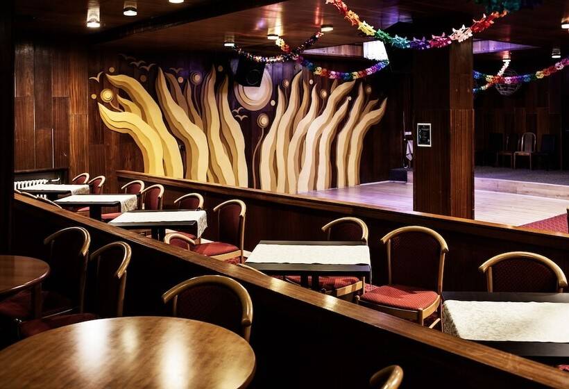 בית מלון כפרי Cascade