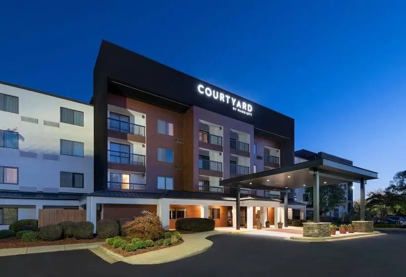 호텔 Courtyard By Marriott Burlington