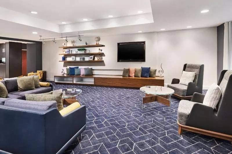 호텔 Courtyard By Marriott Burlington