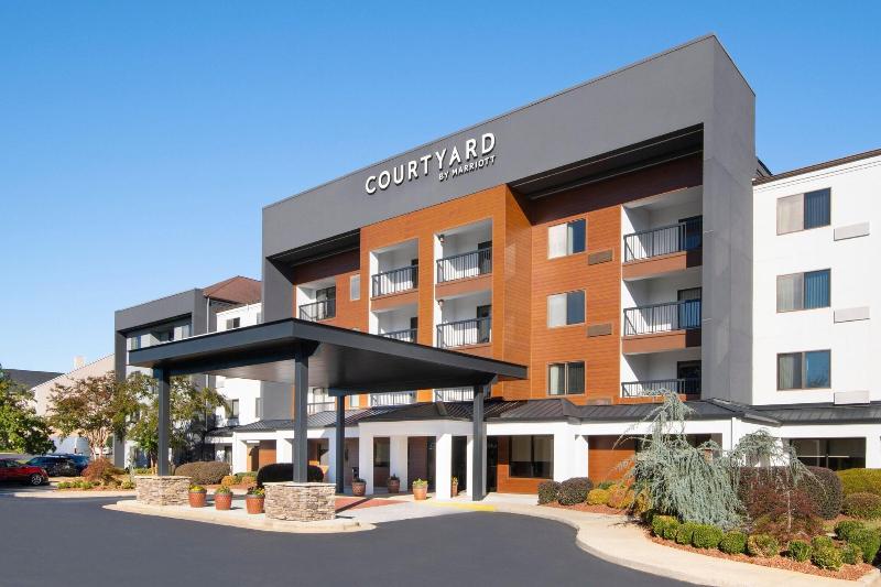 فندق Courtyard By Marriott Burlington