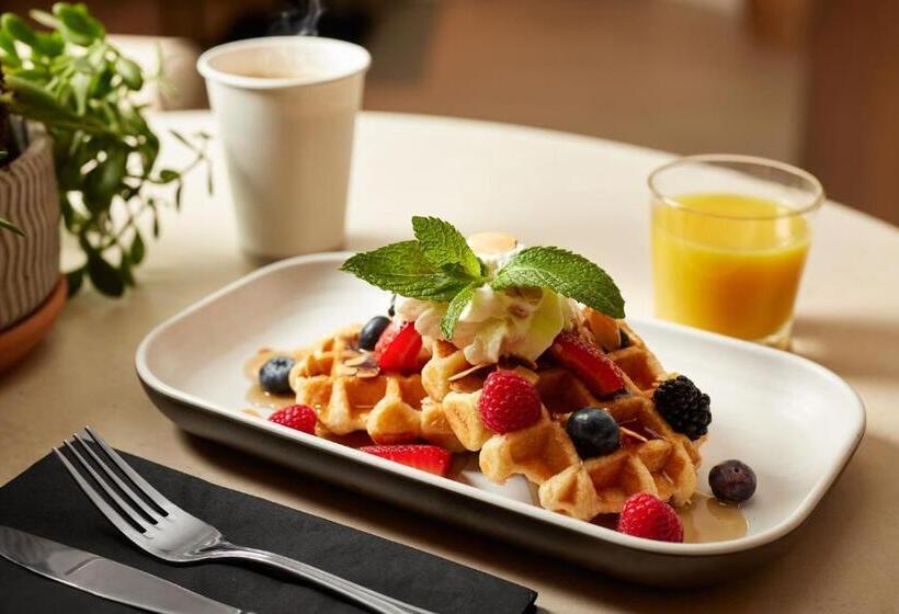 فندق Courtyard By Marriott Los Angeles Pasadena Old Town