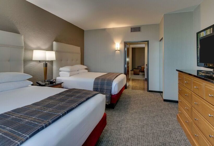 ホテル Drury Inn & Suites Phoenix Happy Valley