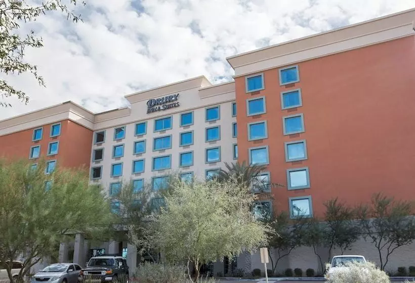 בית מלון כפרי Drury Inn & Suites Phoenix Happy Valley