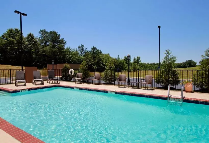 בית מלון כפרי Hampton Inn Winfield