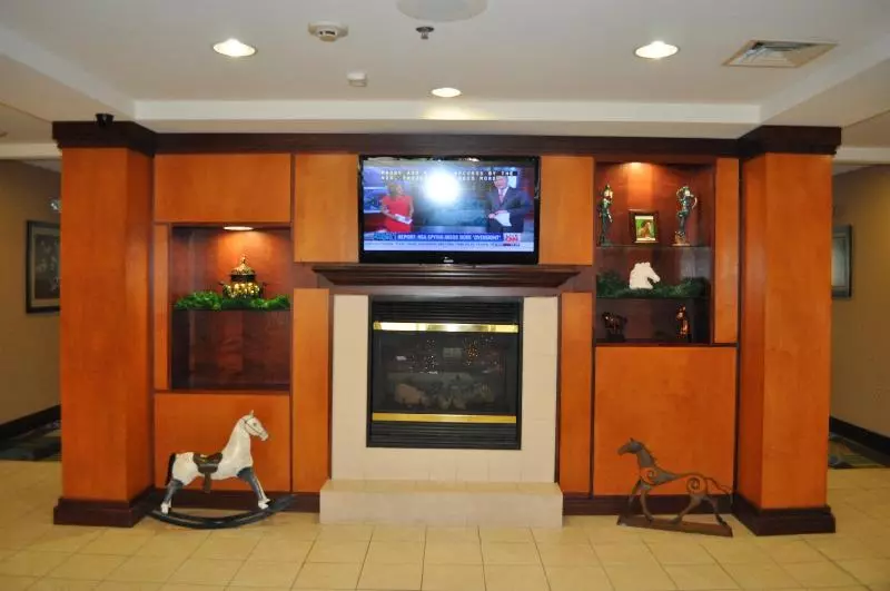 Отель Holiday Inn Express Williamston, An Ihg