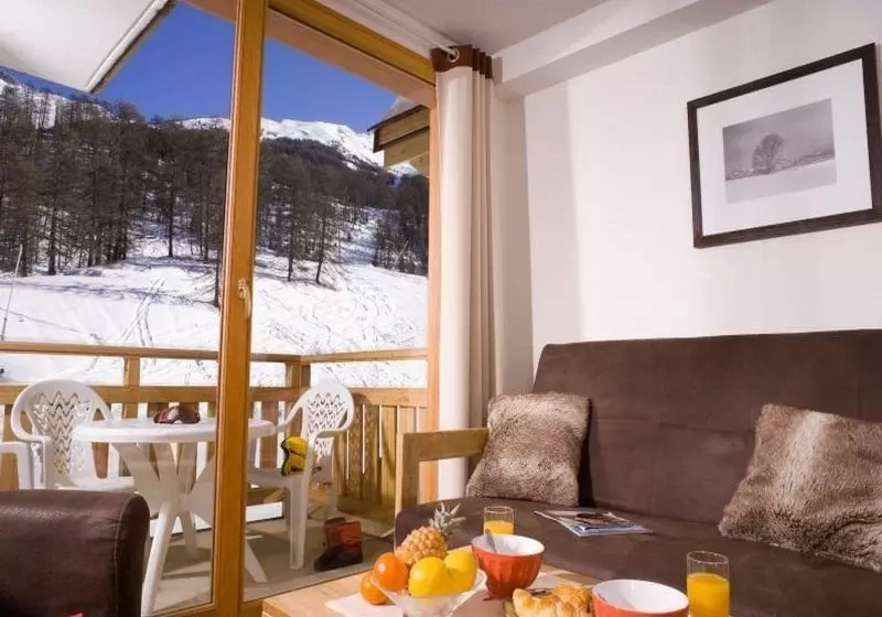 Hotelli Le Parc Des Airelles