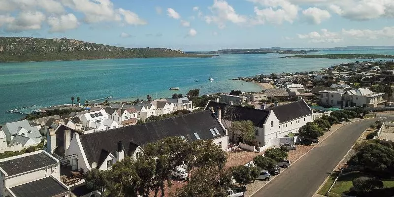 Отель The Farmhouse