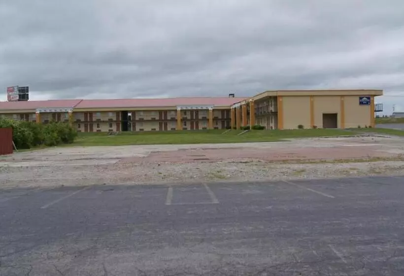 모텔 Executive Inn