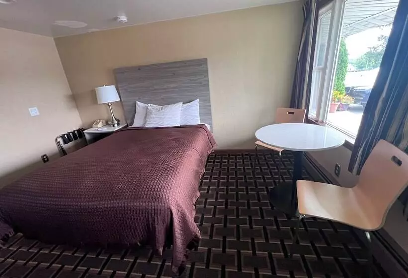 모텔 Fairbridge Inn Express