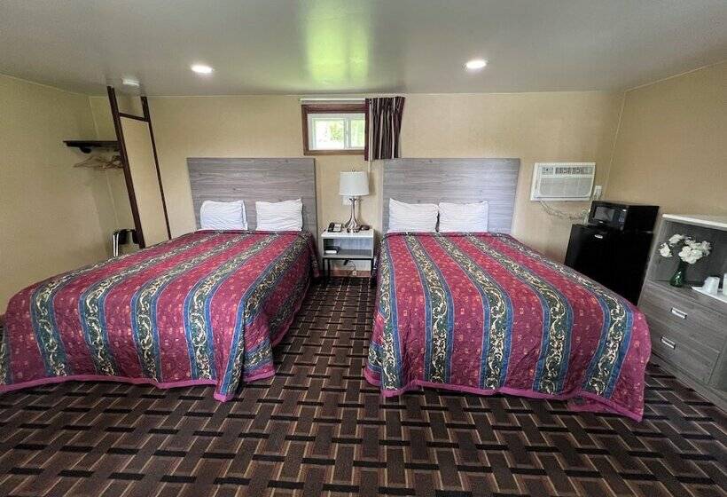 Мотель Fairbridge Inn Express