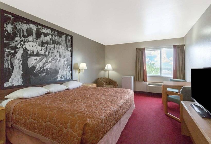 모텔 Super 8 By Wyndham Green River