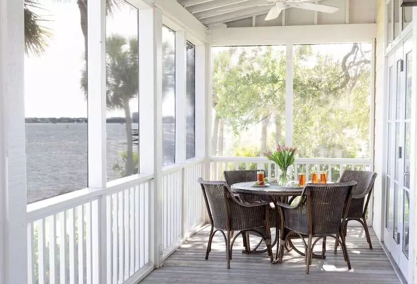 The Cottages On Charleston Harbor