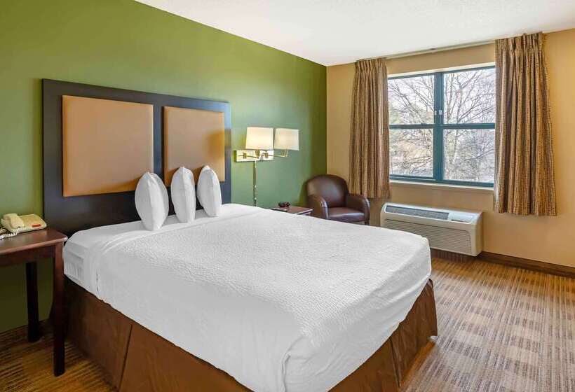 Extended Stay America Suites Hampton Coliseum