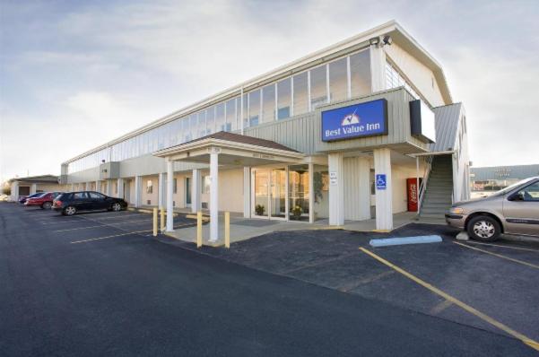 Отель Americas Best Value Inn Litchfield